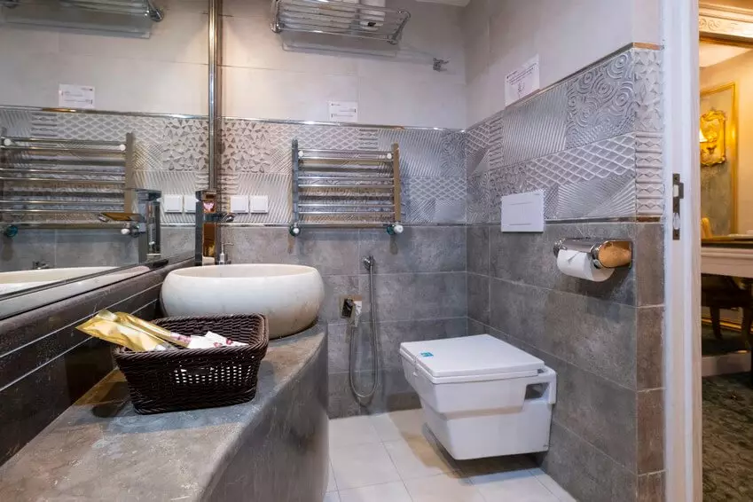 Rose Darvishi Hotel